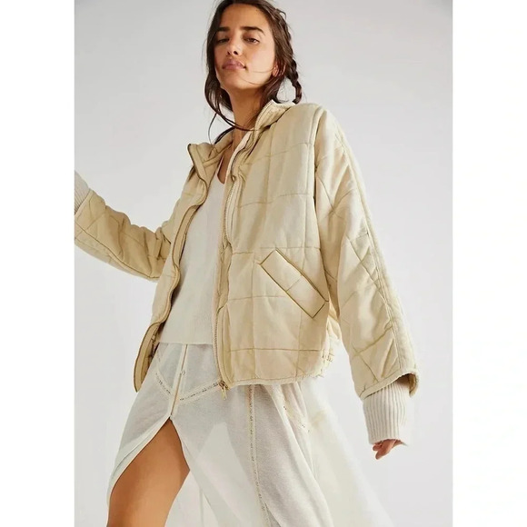 NWT Free People Dolman Jacket Quilted Knit Bomber Oversized Vanilla Cream Large - Picture 1 of 14
